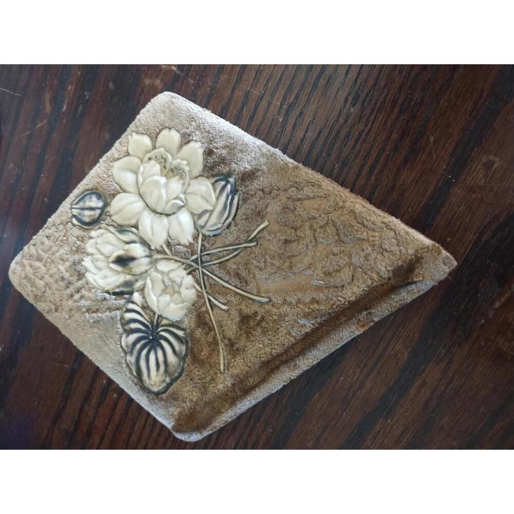 Antique Victorian Era Velvet autograph book for friends and‎ family